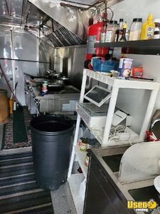 1991 Kitchen Food Truck All-purpose Food Truck Refrigerator North Carolina Gas Engine for Sale