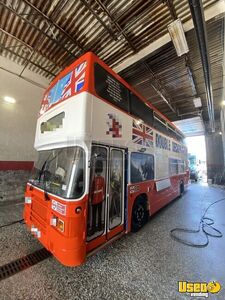 1991 Olympian Double Decker Food Truck All-purpose Food Truck Concession Window Michigan Diesel Engine for Sale