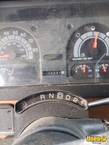 1991 P-30 All-purpose Food Truck Breaker Panel Texas Gas Engine for Sale