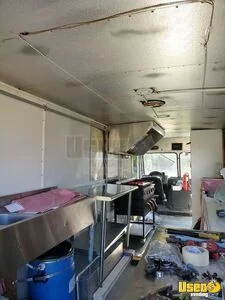 1991 P-30 All-purpose Food Truck Concession Window Iowa Gas Engine for Sale