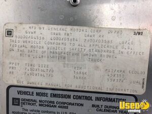 1991 P-30 All-purpose Food Truck Electrical Outlets Texas Gas Engine for Sale