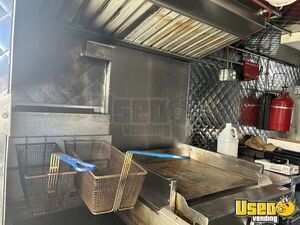 1991 P Series All-purpose Food Truck Cabinets Pennsylvania Gas Engine for Sale