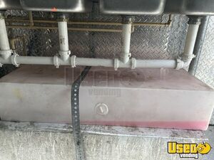 1991 P10 All-purpose Food Truck Work Table Pennsylvania Gas Engine for Sale