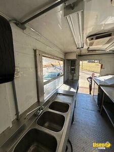 1991 P30 All-purpose Food Truck Hand-washing Sink Oklahoma Gas Engine for Sale