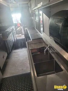 1991 P30 All-purpose Food Truck Upright Freezer Colorado Gas Engine for Sale