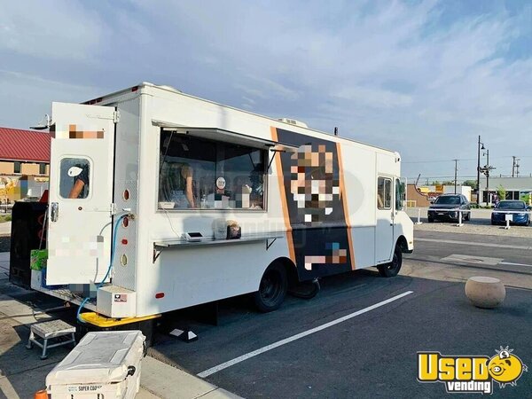 1991 P30 All-purpose Food Truck Washington Diesel Engine for Sale