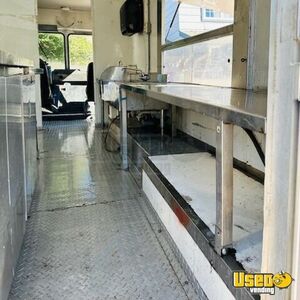 1991 P30 All-purpose Food Truck Work Table Oklahoma Gas Engine for Sale