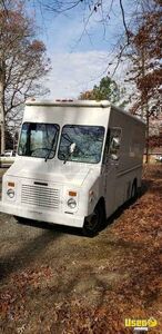1991 P30 Food Truck All-purpose Food Truck Exterior Customer Counter Tennessee Gas Engine for Sale
