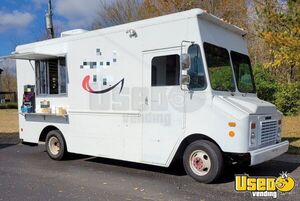 Ready to be Outfitted 16' Chevrolet P30 Basic Food Truck for Sale in Tennessee!!!