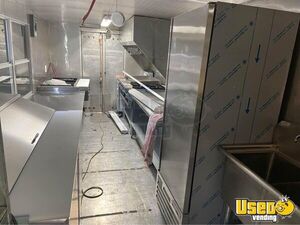 1991 P30 Kitchen Food Truck All-purpose Food Truck Flatgrill Texas Gas Engine for Sale