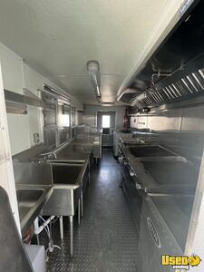 1991 P30 Kitchen Food Truck All-purpose Food Truck Generator Colorado Gas Engine for Sale