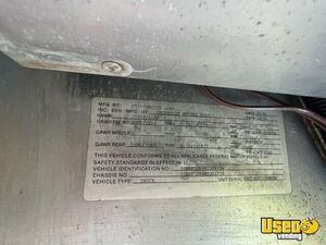 1991 P30 Kitchen Food Truck All-purpose Food Truck Hand-washing Sink Pennsylvania Gas Engine for Sale