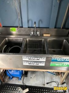 1991 P30 Kitchen Food Truck All-purpose Food Truck Pro Fire Suppression System Pennsylvania Gas Engine for Sale