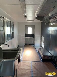 1991 P30 Kitchen Food Truck All-purpose Food Truck Steam Table Colorado Gas Engine for Sale