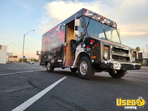 1991 P30 Mobile Boutique Arizona for Sale