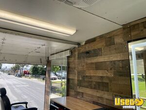 1991 P30 Mobile Hair & Nail Salon Truck Gas Engine California Gas Engine for Sale