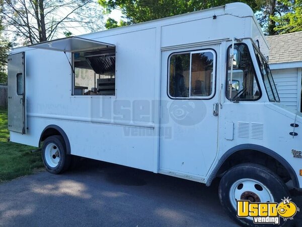 1991 P30 Step Van All-purpose Food Truck Connecticut Diesel Engine for Sale