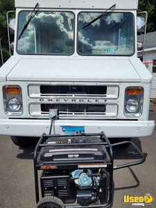 1991 P30 Step Van All-purpose Food Truck Stovetop Connecticut Diesel Engine for Sale
