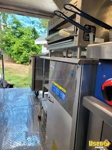 1991 P30 Step Van All-purpose Food Truck Water Tank Connecticut Diesel Engine for Sale
