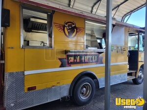 1991 P30 Step Van Kitchen Food Truck All-purpose Food Truck Florida Gas Engine for Sale