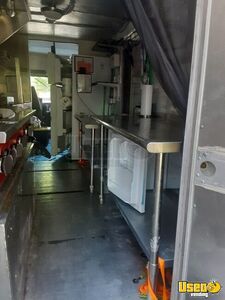 1991 P30 Step Van Kitchen Food Truck All-purpose Food Truck Generator New York Gas Engine for Sale