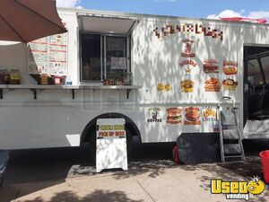 1991 P30 Step Van Kitchen Food Truck All-purpose Food Truck Stainless Steel Wall Covers New York Gas Engine for Sale