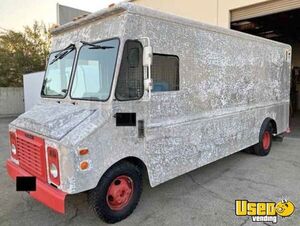 1991 P30 Step Van Stepvan Concession Window California Gas Engine for Sale