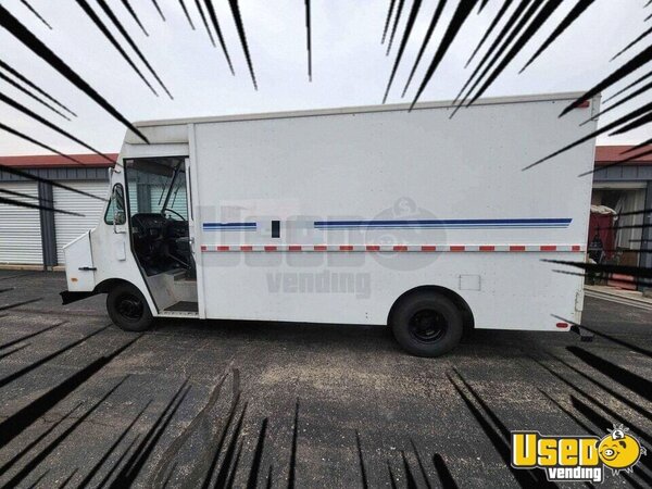 1991 P30 Step Van Stepvan Illinois Gas Engine for Sale