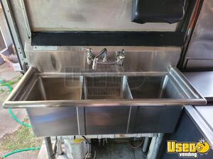 1991 Step Van Food Truck All-purpose Food Truck Cabinets Maryland Diesel Engine for Sale