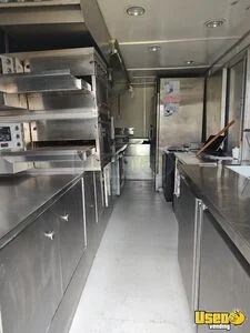 1991 Step Van Pizza Food Truck Pizza Food Truck Electrical Outlets Michigan Gas Engine for Sale