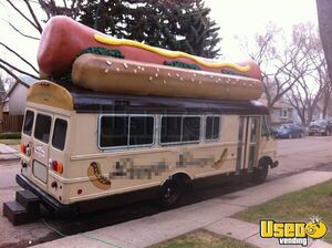 1991 Thomas All-purpose Food Truck Saskatchewan Gas Engine for Sale