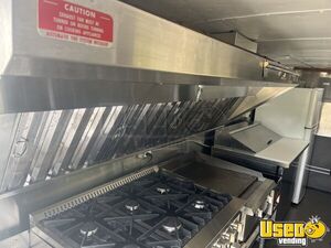 1991 Value Van 350 All-purpose Food Truck Stainless Steel Wall Covers British Columbia Diesel Engine for Sale