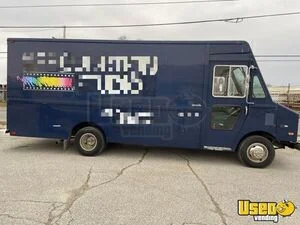 1991 Workhorse P30 Step Van Kitchen Food Truck New Build Food Truck Exterior Customer Counter Indiana for Sale