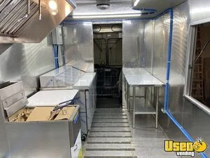 1991 Workhorse P30 Step Van Kitchen Food Truck New Build Food Truck Hot Water Heater Indiana for Sale