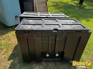 1992 1992fiberglass (3 Window) Concessions Trailer Beverage - Coffee Trailer 22 Minnesota for Sale
