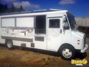 1992 26' Workhorse Step Van Kitchen Food Truck All-purpose Food Truck California for Sale
