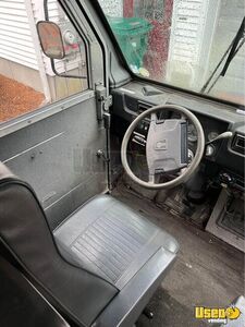 1992 All-purpose Food Truck All-purpose Food Truck Open Signage Massachusetts Gas Engine for Sale