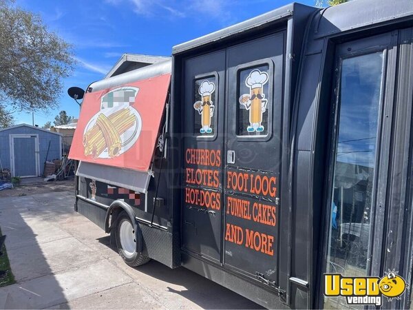 1992 E350 Kitchen Food Truck All-purpose Food Truck Texas Gas Engine for Sale