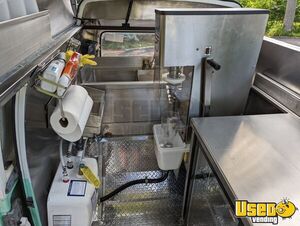 1992 Kombi Van Ice Cream Truck Ice Cream Truck Hand-washing Sink New Jersey Gas Engine for Sale