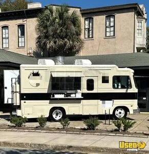 1992 Motorhome All-purpose Food Truck Air Conditioning Georgia Gas Engine for Sale
