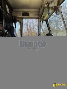 1992 P-30 All-purpose Food Truck 43 Michigan Gas Engine for Sale