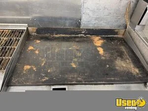 1992 P-30 All-purpose Food Truck Breaker Panel Michigan Gas Engine for Sale
