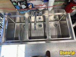 1992 P-30 All-purpose Food Truck Custom Wheels Michigan Gas Engine for Sale