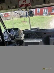1992 P-30 All-purpose Food Truck Exhaust Hood Michigan Gas Engine for Sale