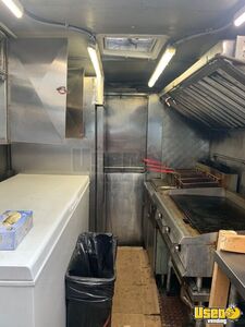 1992 P-30 All-purpose Food Truck Exterior Customer Counter Michigan Gas Engine for Sale