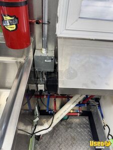 1992 P-30 All-purpose Food Truck Interior Lighting Michigan Gas Engine for Sale