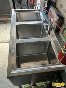 1992 P-30 All-purpose Food Truck Stock Pot Burner Michigan Gas Engine for Sale