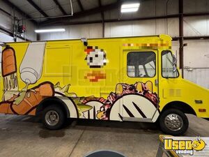 1992 P30 All-purpose Food Truck Concession Window Iowa Gas Engine for Sale