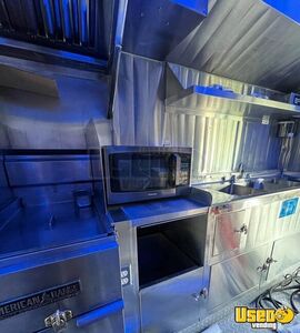 1992 P30 All-purpose Food Truck Exterior Customer Counter Washington for Sale