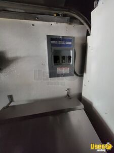 1992 P30 All-purpose Food Truck Interior Lighting Maryland Gas Engine for Sale
